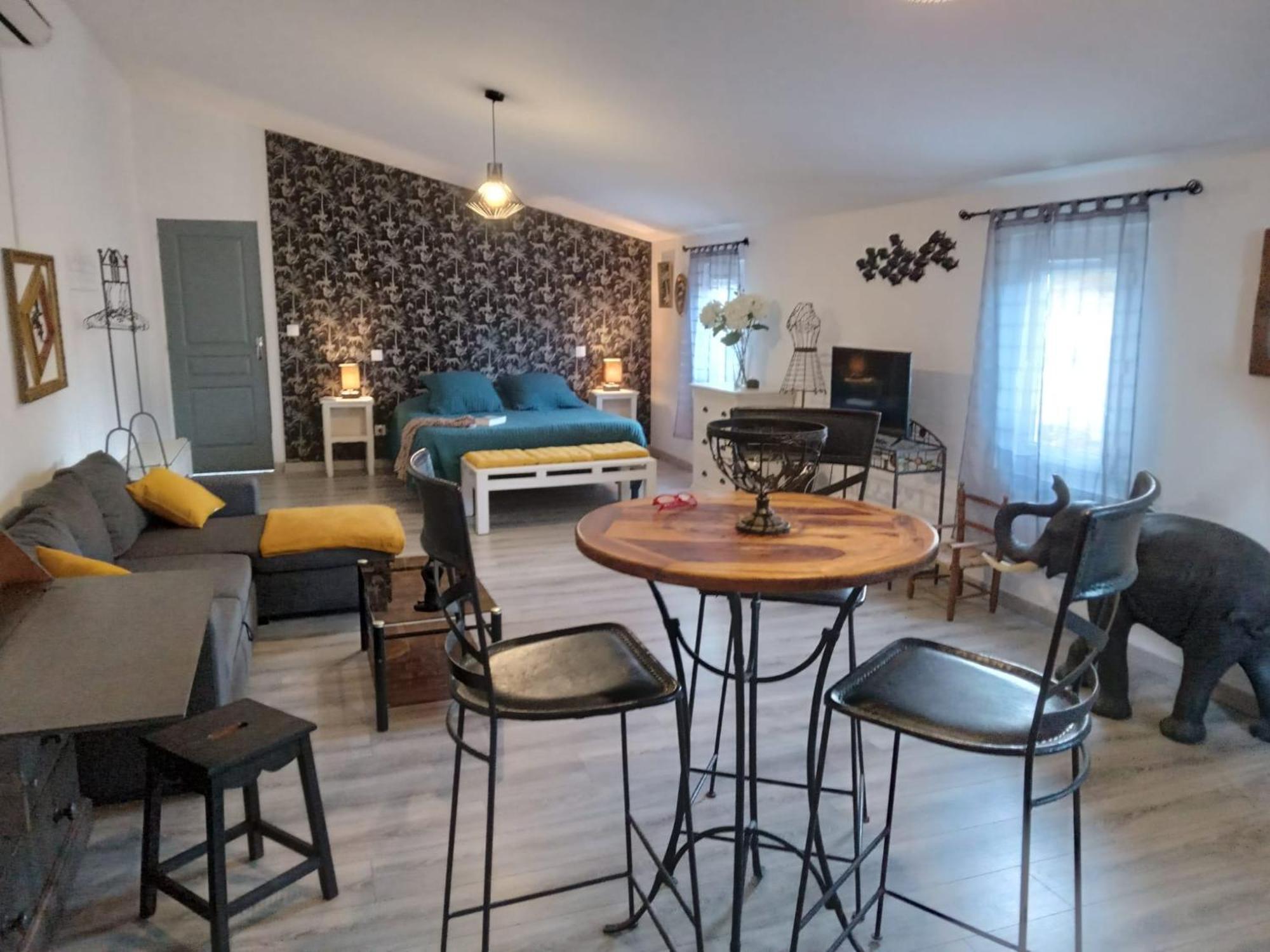 La Couloumine Hotel Salses-le-Château Buitenkant foto
